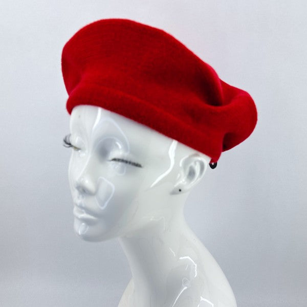 Solid color Beret / Tam, Stretchable perfect for a