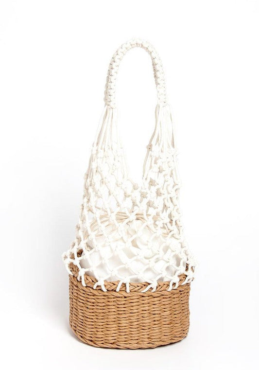 KNITTED BASKET BAG