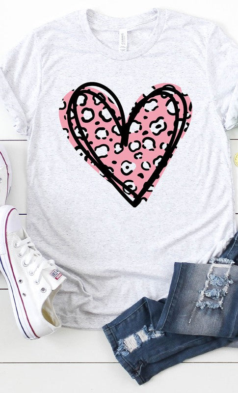 Leopard Pink Heart Graphic Tee T-Shirt PLUS