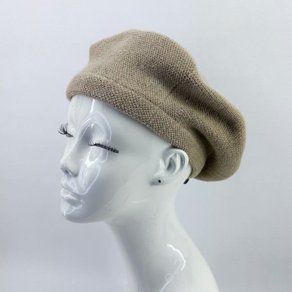 Solid color Beret / Tam, Stretchable perfect for a