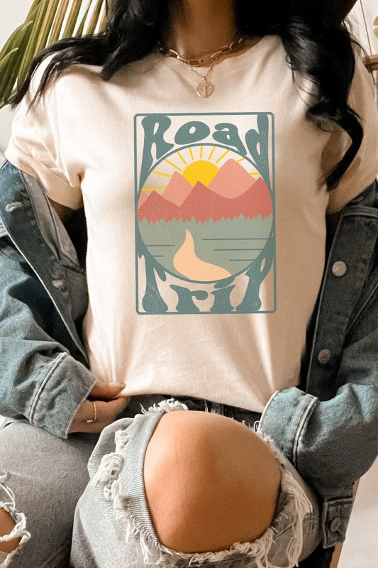 Road Trip Mountain Sunrise Adventure Graphic Tee T-Shirt
